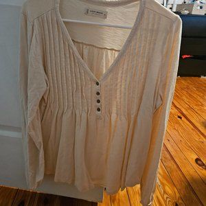 Women's 'peasant' top